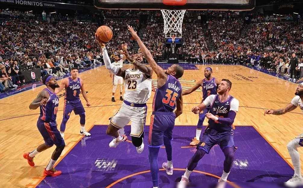 NBA赛事精彩瞬间盘点,年度回顾震撼登场的简单介绍 NBA赛事精彩瞬间盘点,年度回顾震撼登场的简单介绍