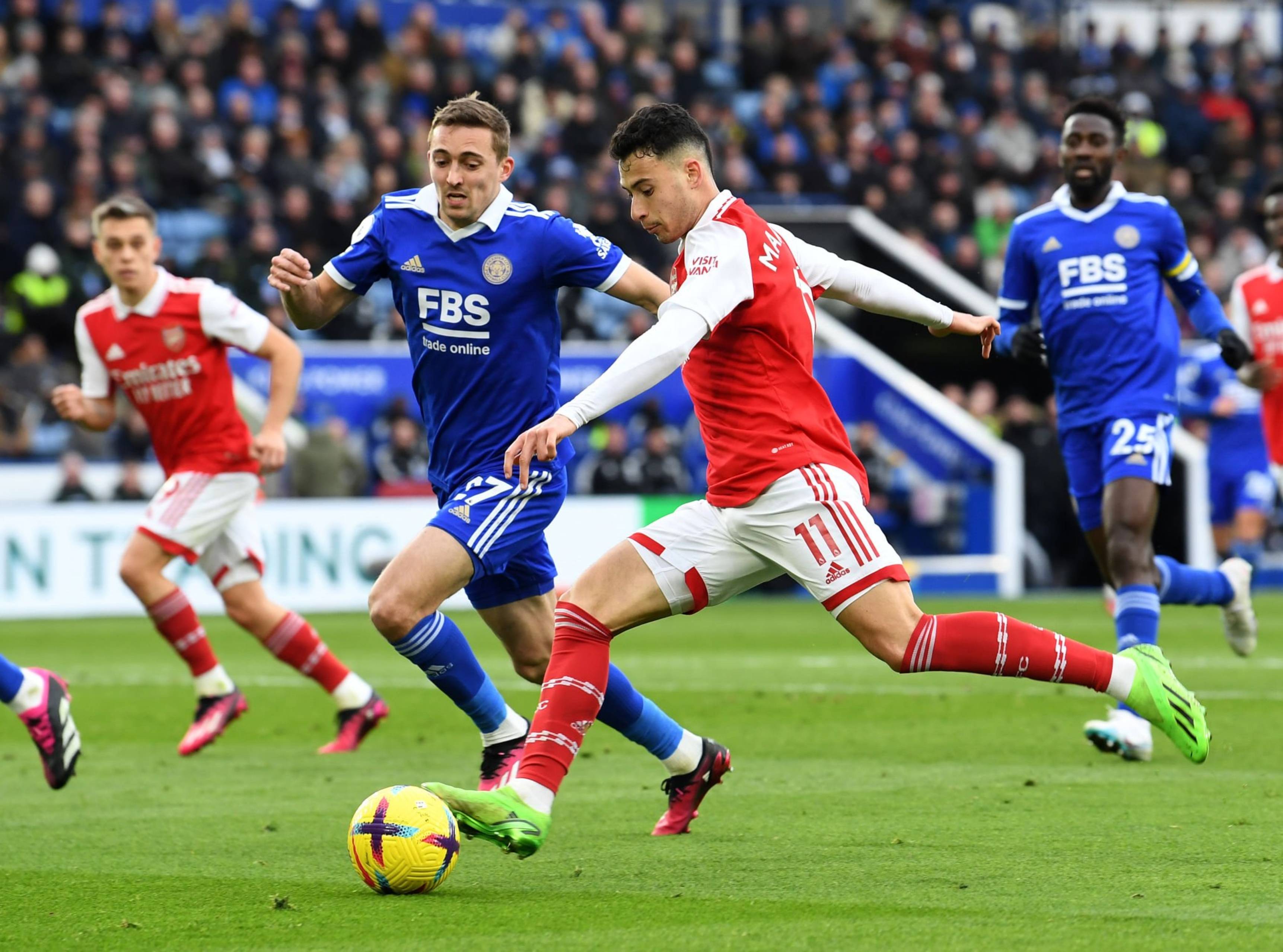 足球赛事精彩瞬间盘点，年度回顾震撼登场