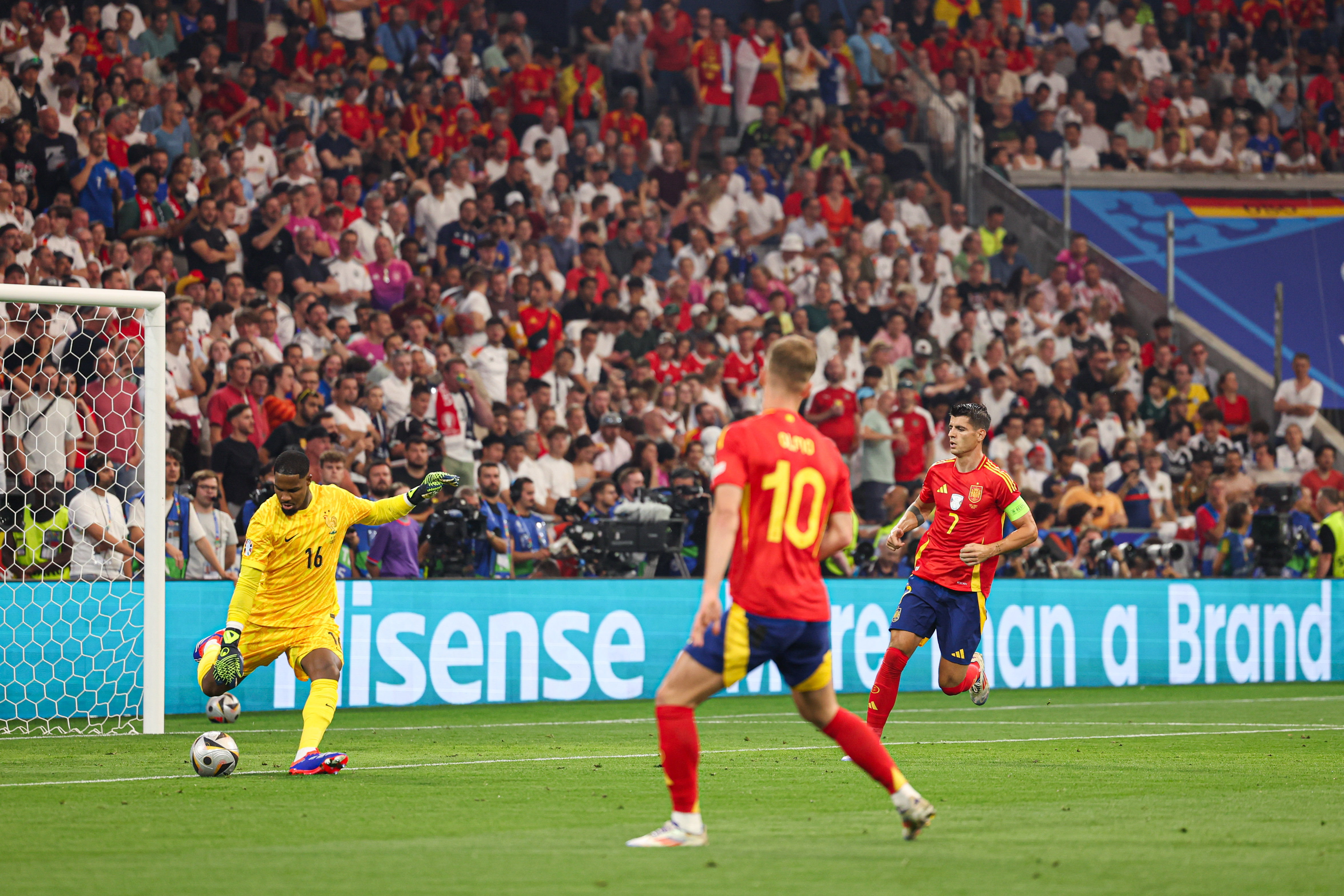 包含比分分析选手刷新世界纪录,震撼全场的词条 包含比分分析选手刷新世界纪录,震撼全场的词条