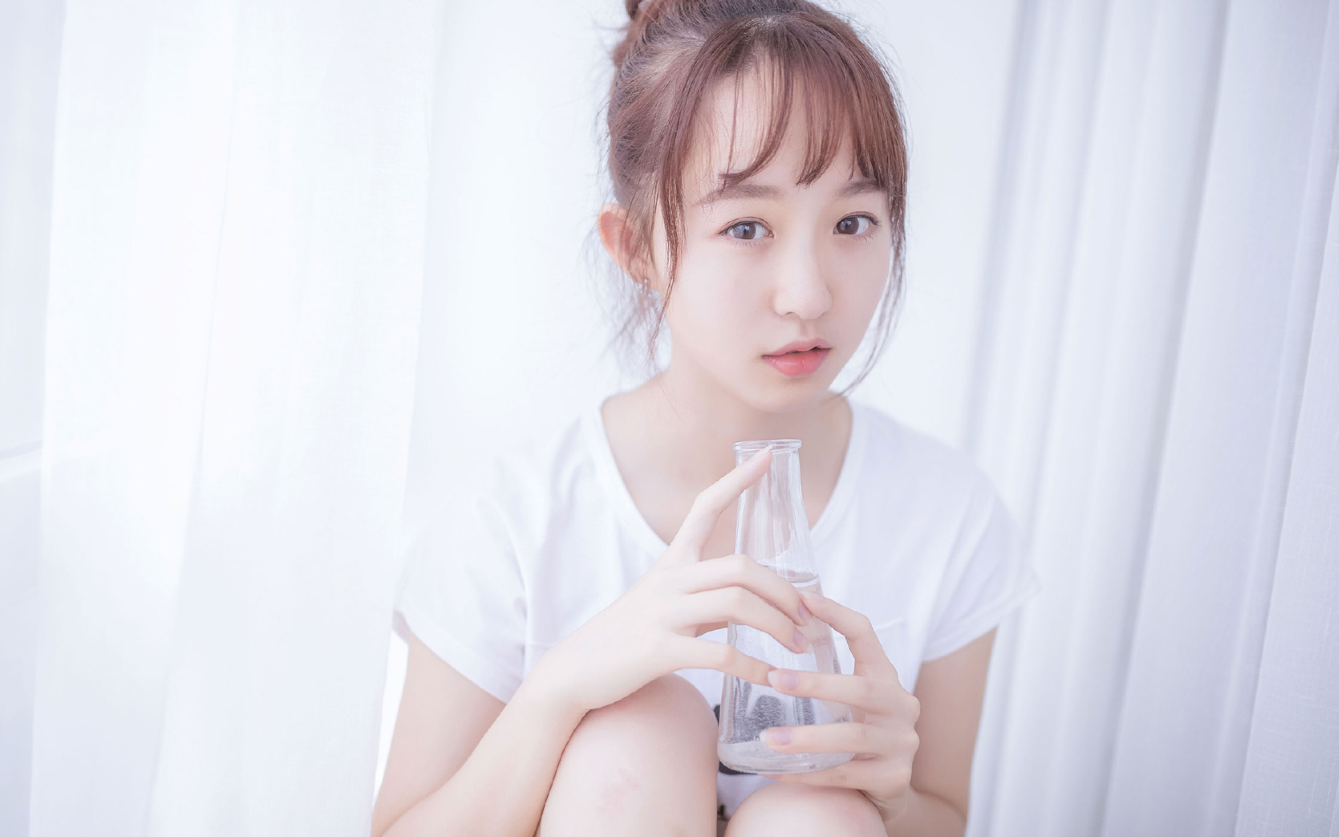 横跨太平洋的对决,广东队生死战力克热火,浓眉狂砍40+20彻底打爆防线