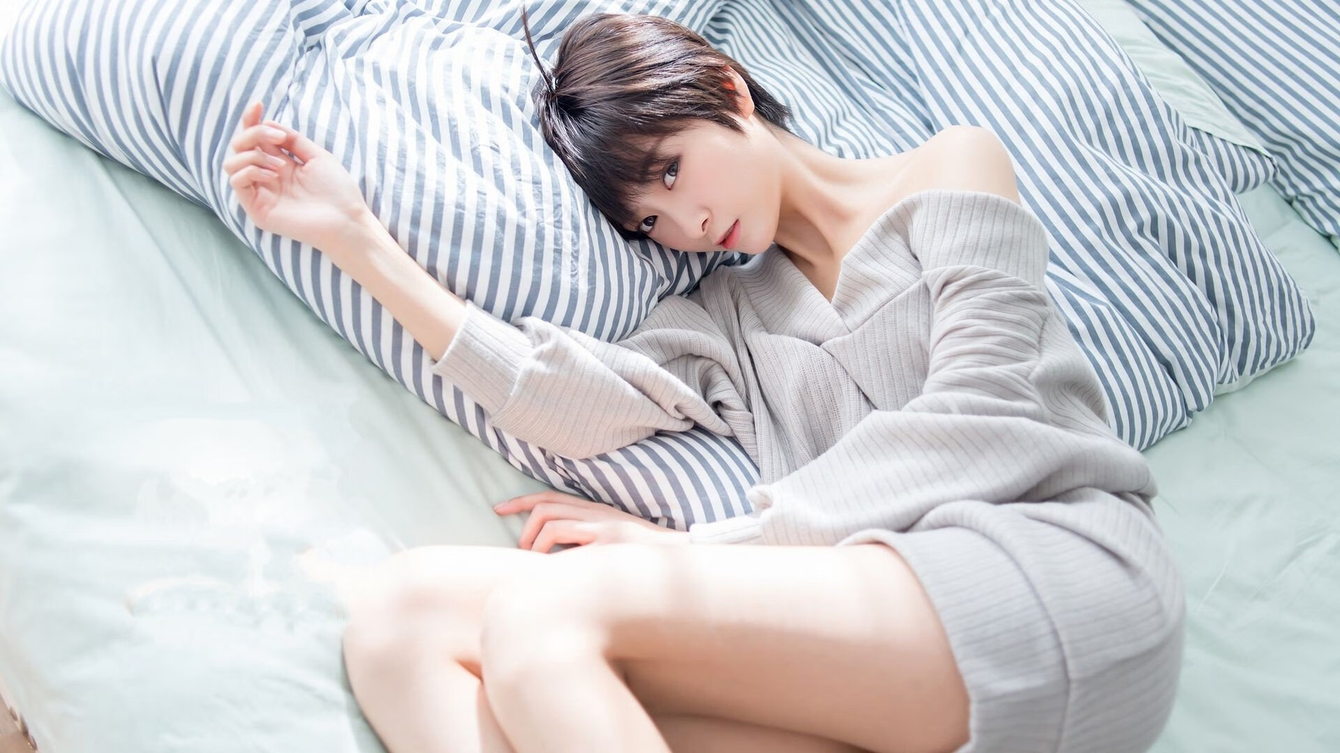 舞台有多宽,心就有多广,从巴斯托尼蜕变到瑞典绝境重生,看强者如何驾驭命运决胜局