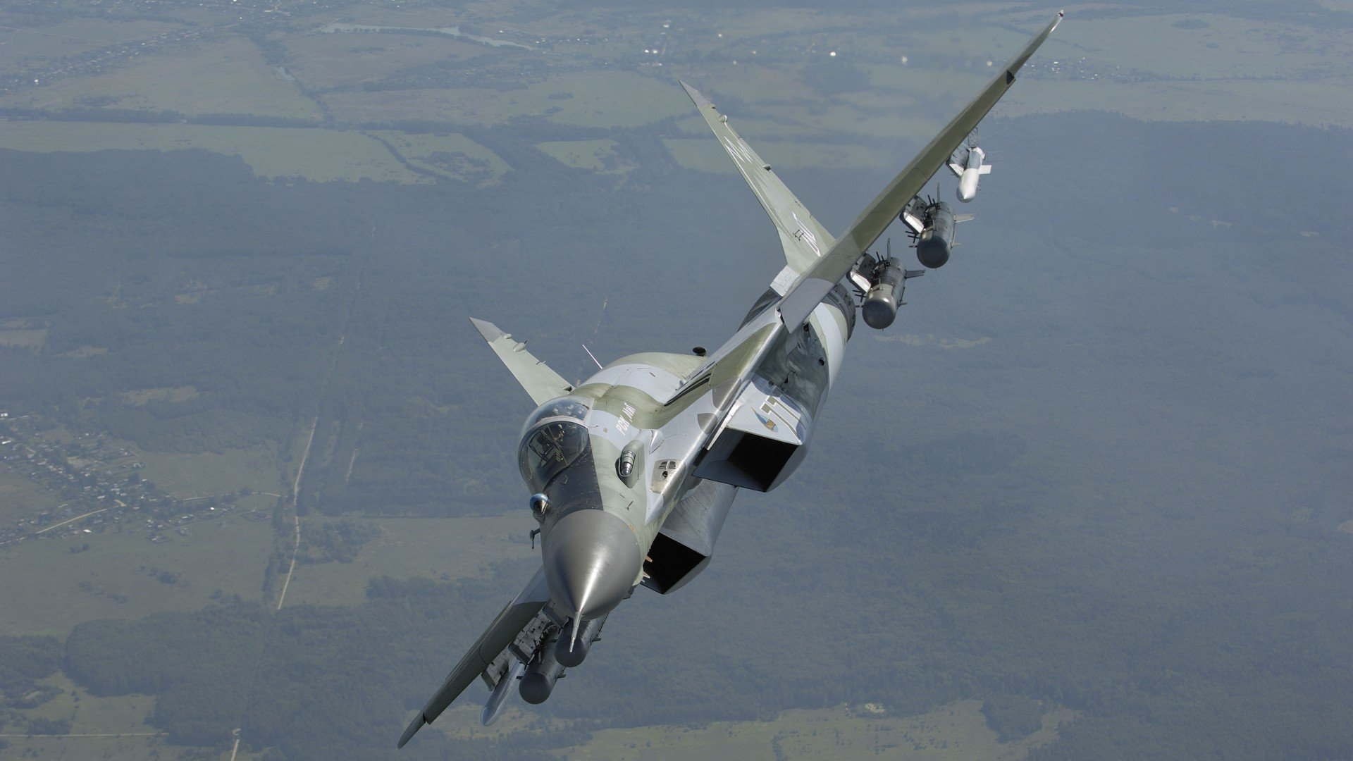 虚拟与现实交织，当突尼斯元老横扫加纳，德布劳内一传定乾坤